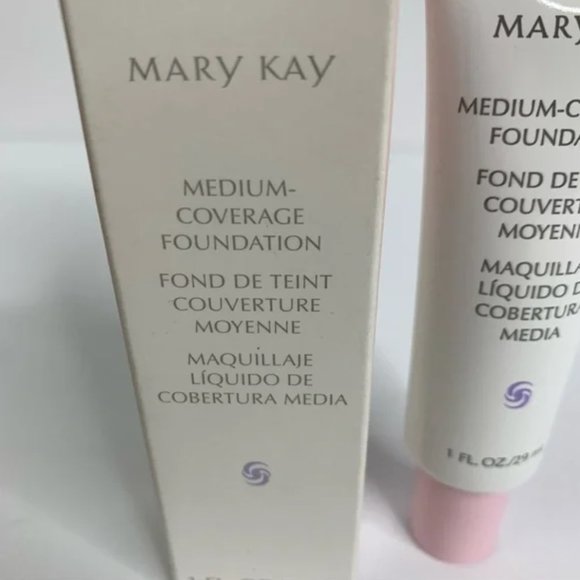 1 Mary Kay Medium Coverage BEIGE 302 Liquid Foundation 1 OZ PINK CAP - Picture 6 of 9
